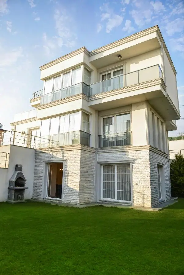 Nora Marmara Luxury Villas in Istanbul