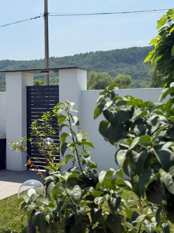 Family estate Hadžalova avlija