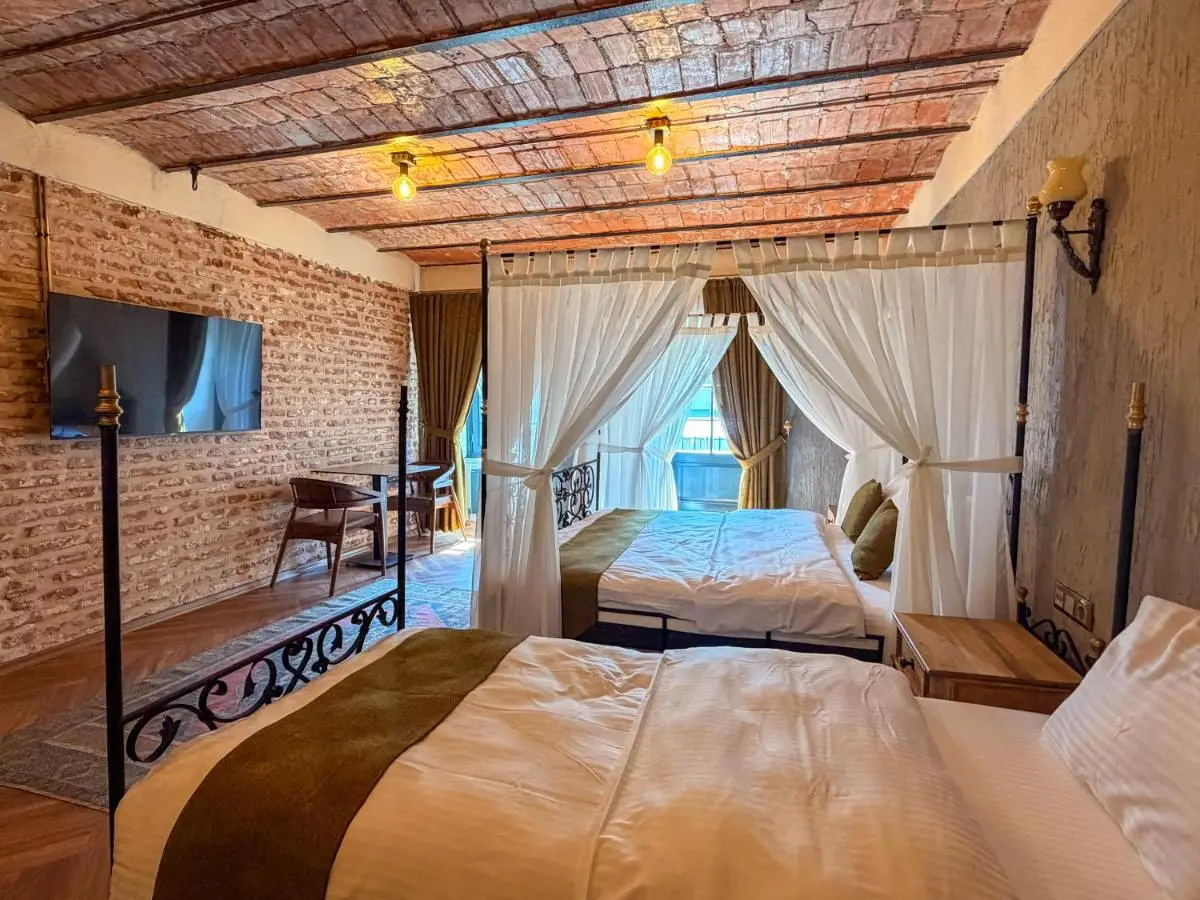 Karakoy Hotel De La Chapella