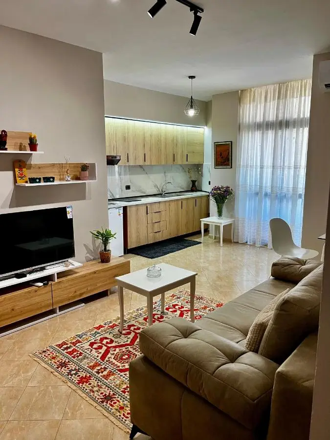 Urban Pazar Tirana