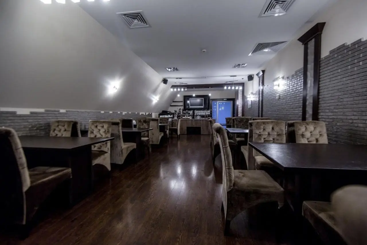 Central Passage Hotel on Nizami street