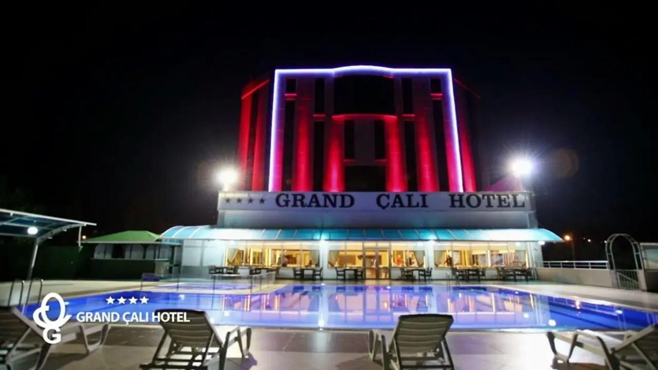 Grand Cali Hotel
