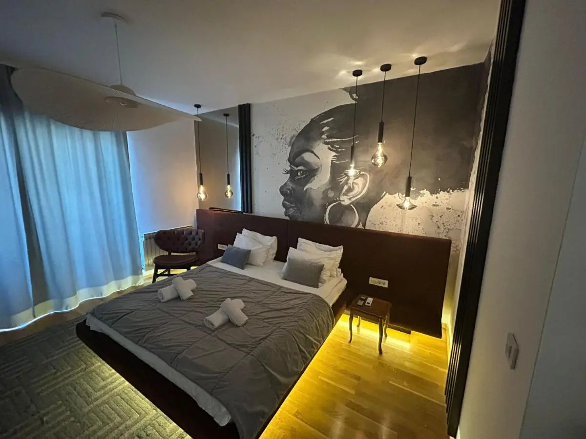 ApartVilla Art of living luxury