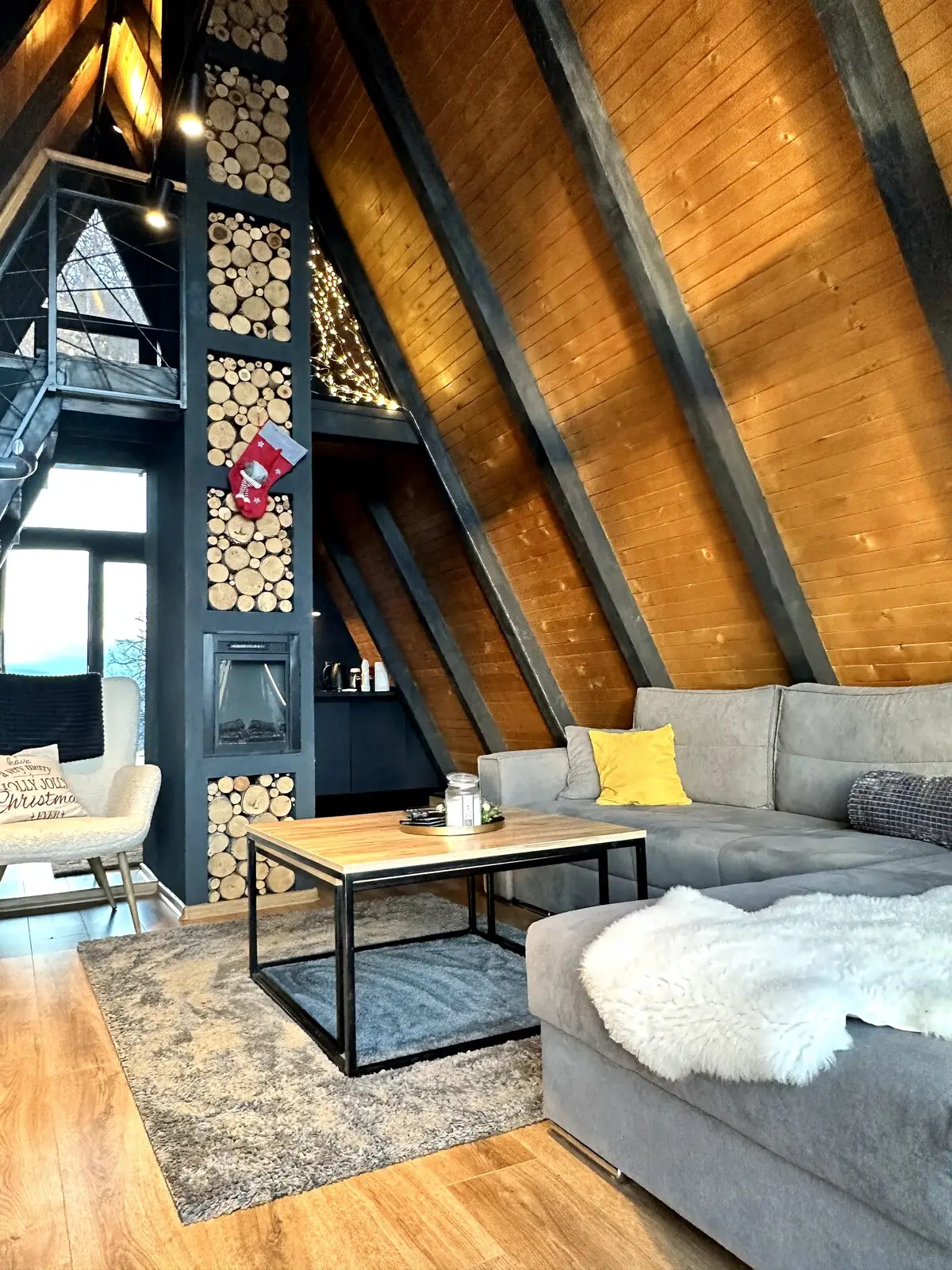 5 min from Sarajevo, Loon Moon Mountain Chalet