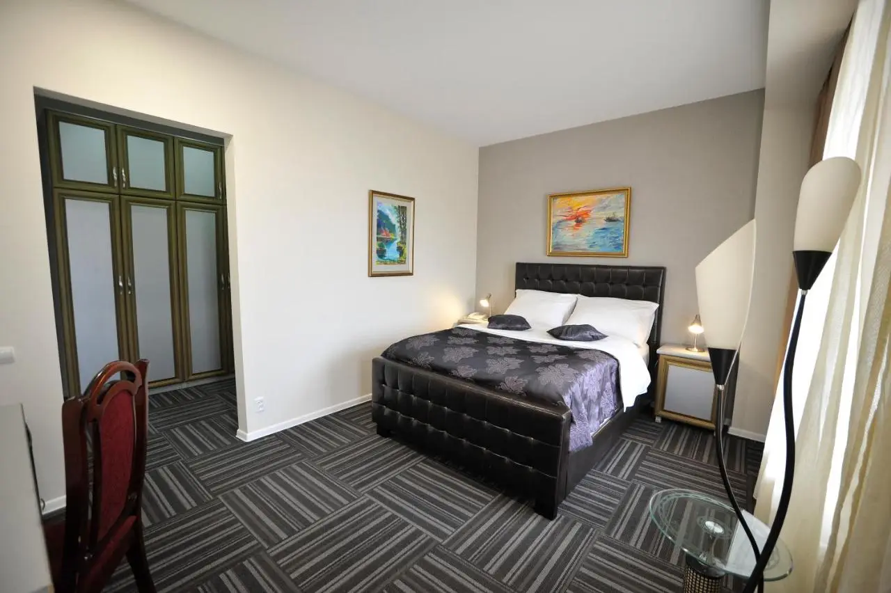 ZP Hotel