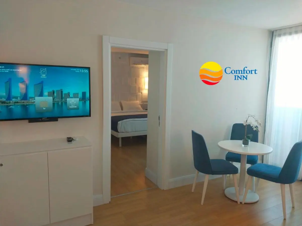 Comfort Inn ☆ Orbi City