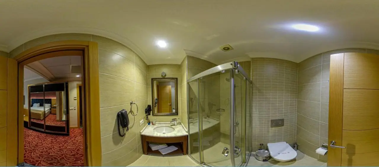Vois Hotel Atasehir & SPA
