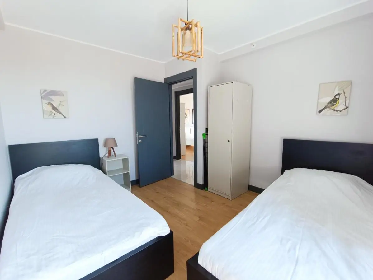 Luxury Fully Equipped 3BR 2BA Apartment by Siena Suites