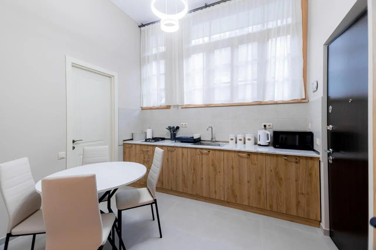 Apartment in Old City Center