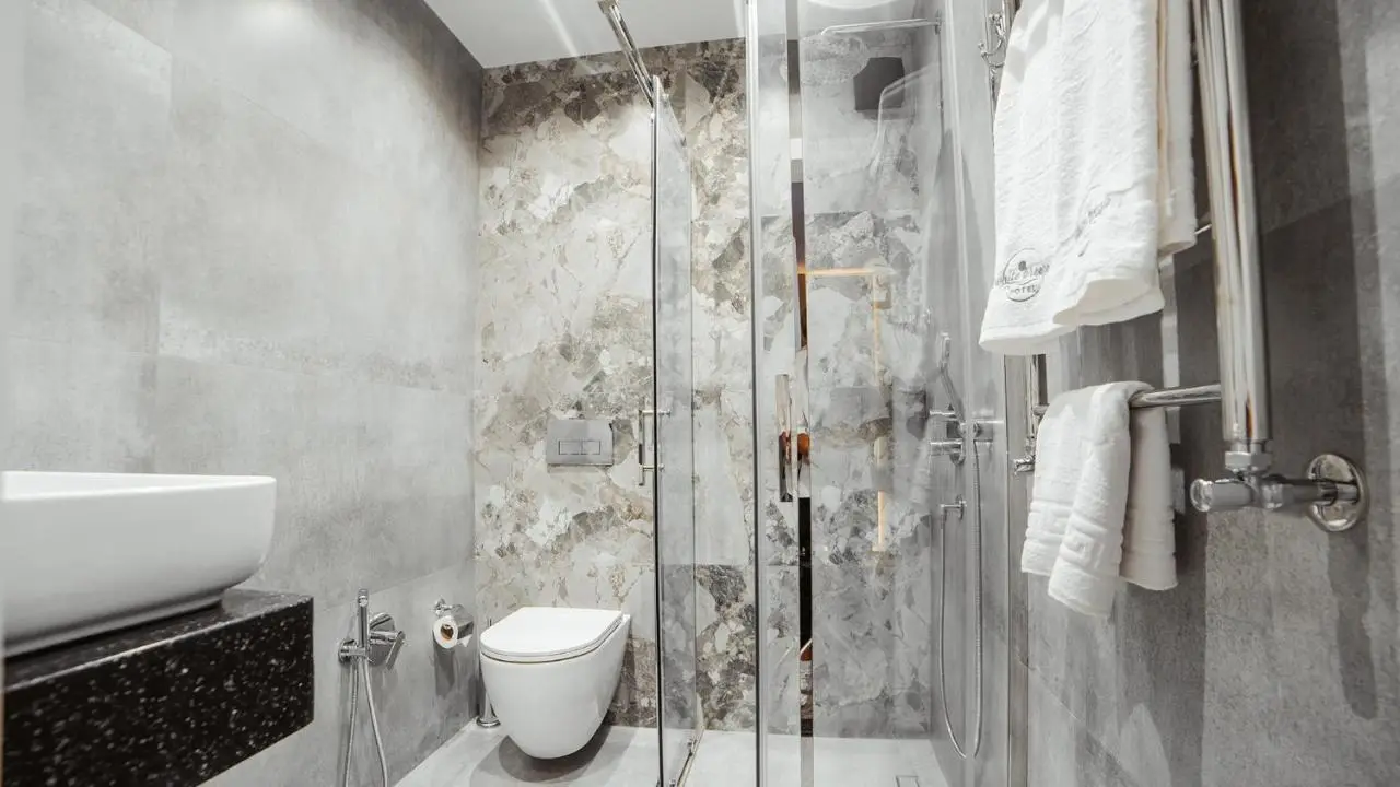 White Breeze Boutique Hotel