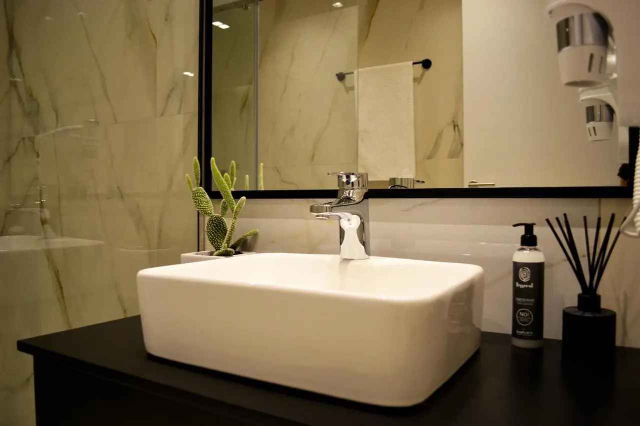 ArtNest Boutique Hotel & Suites