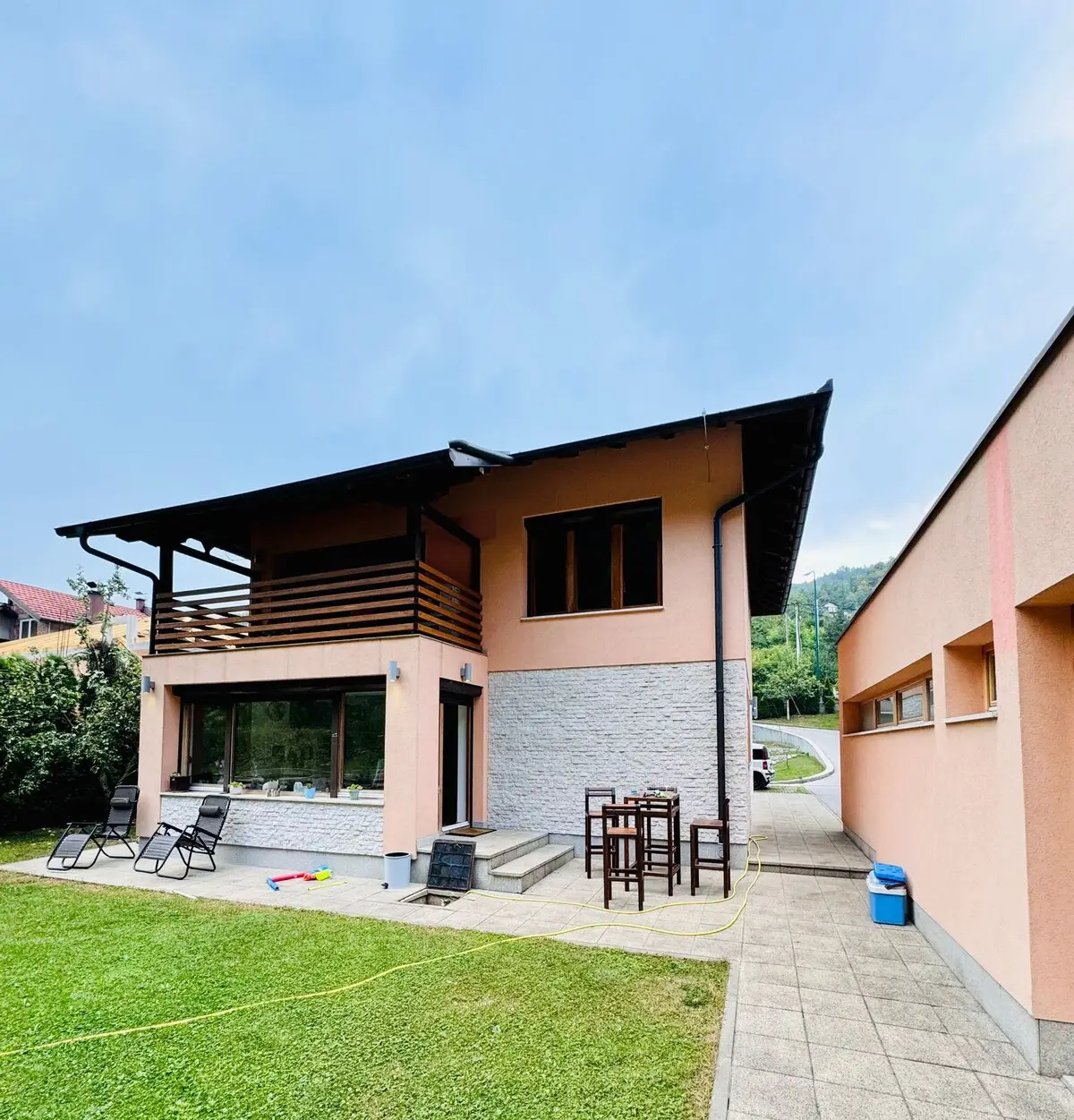 Villa Ella
