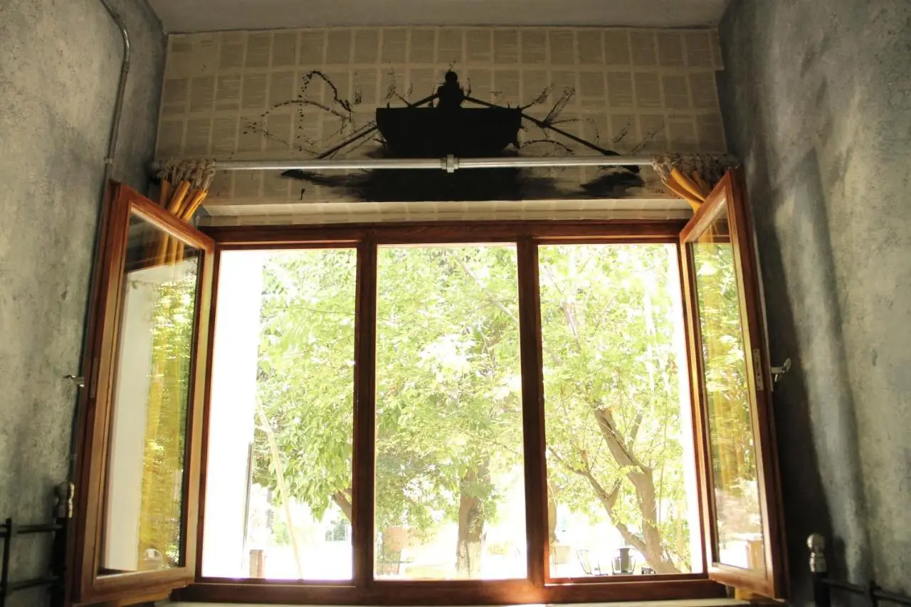 Role Street Hostel