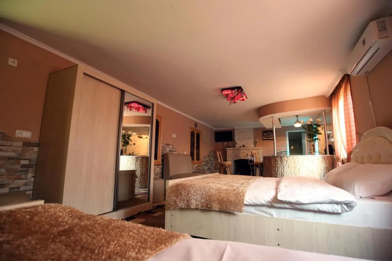 Hotel Harmony