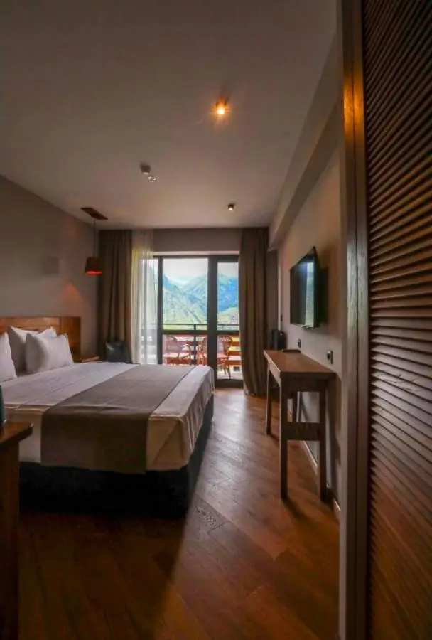 Lens Design Hotel