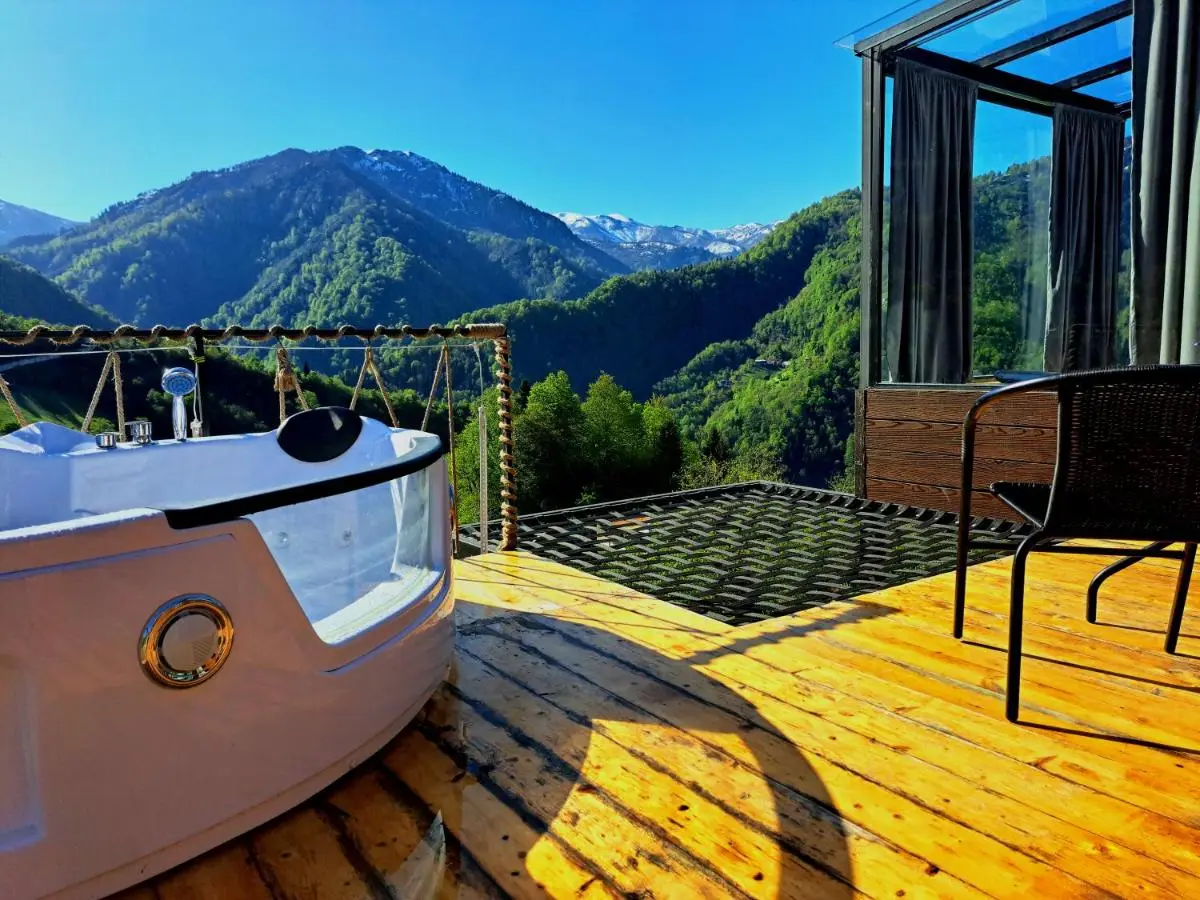 Glass House Merisi