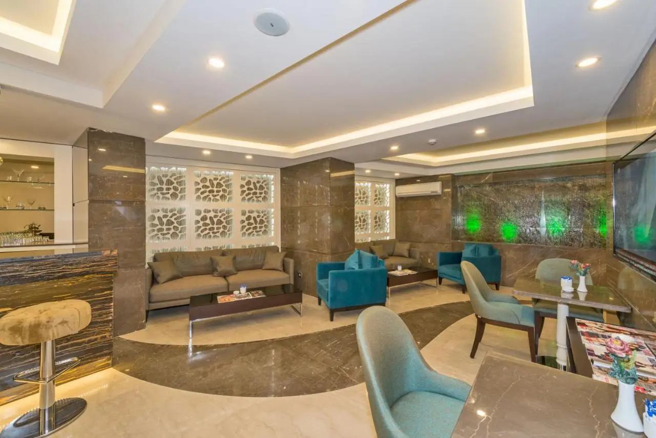 Bisetun Hotel