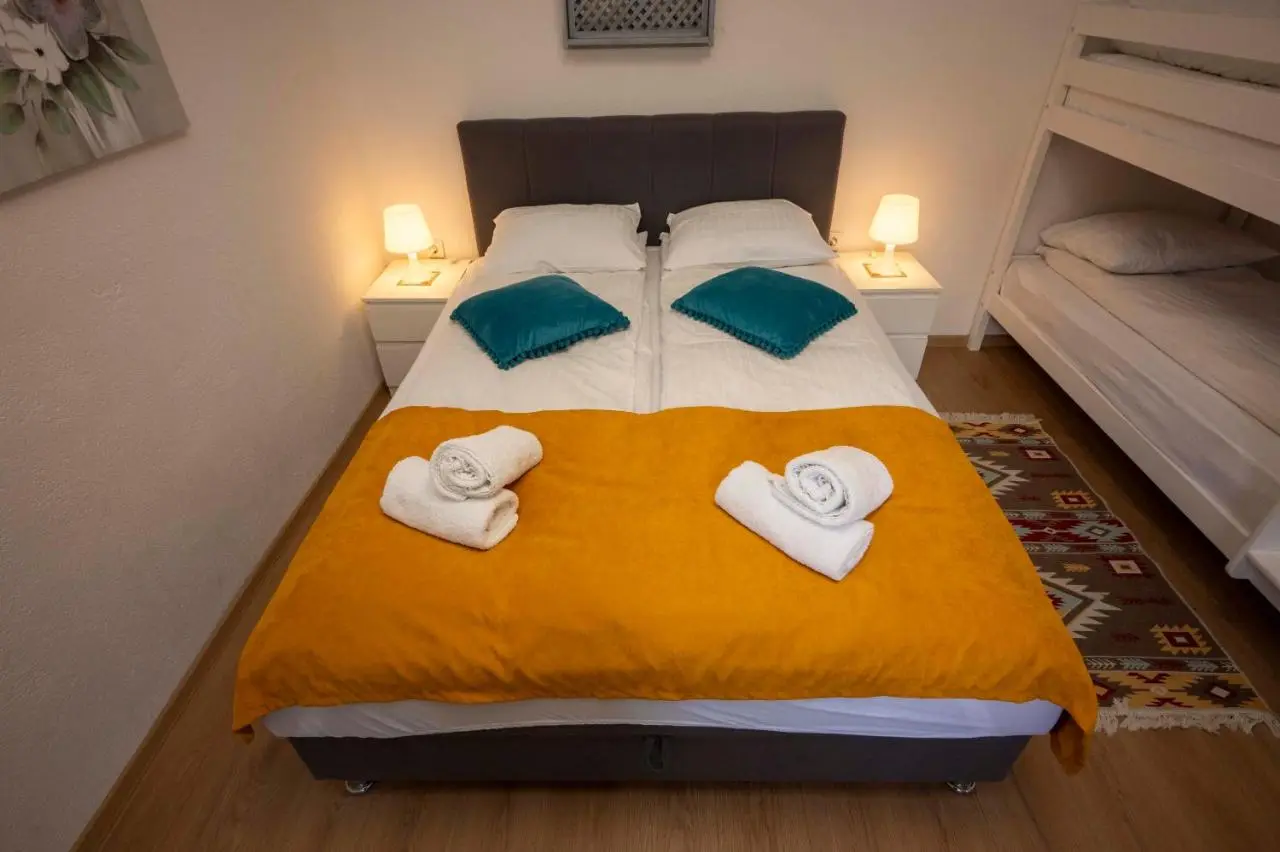 Bosanska Avlija Authentic Sarajevo Stay with Garden
