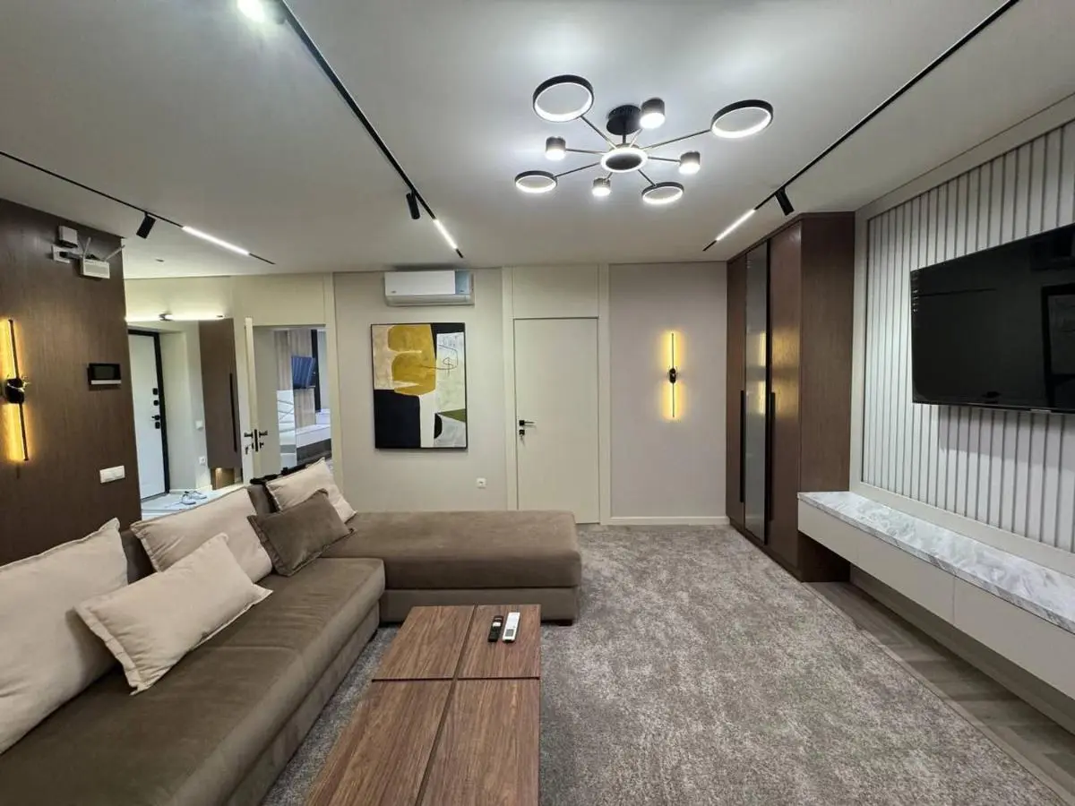 ISABELLA Luxury Apartment Nizami street & Fountain Square