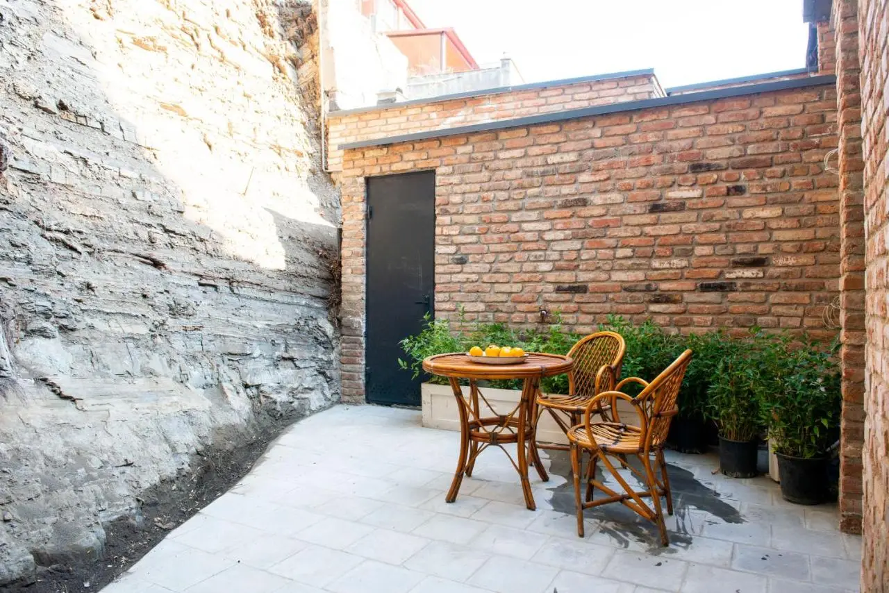 Funicular Inn Apartments