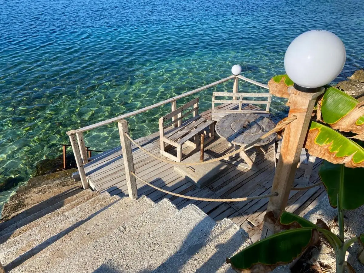 Villa Xhefri 2