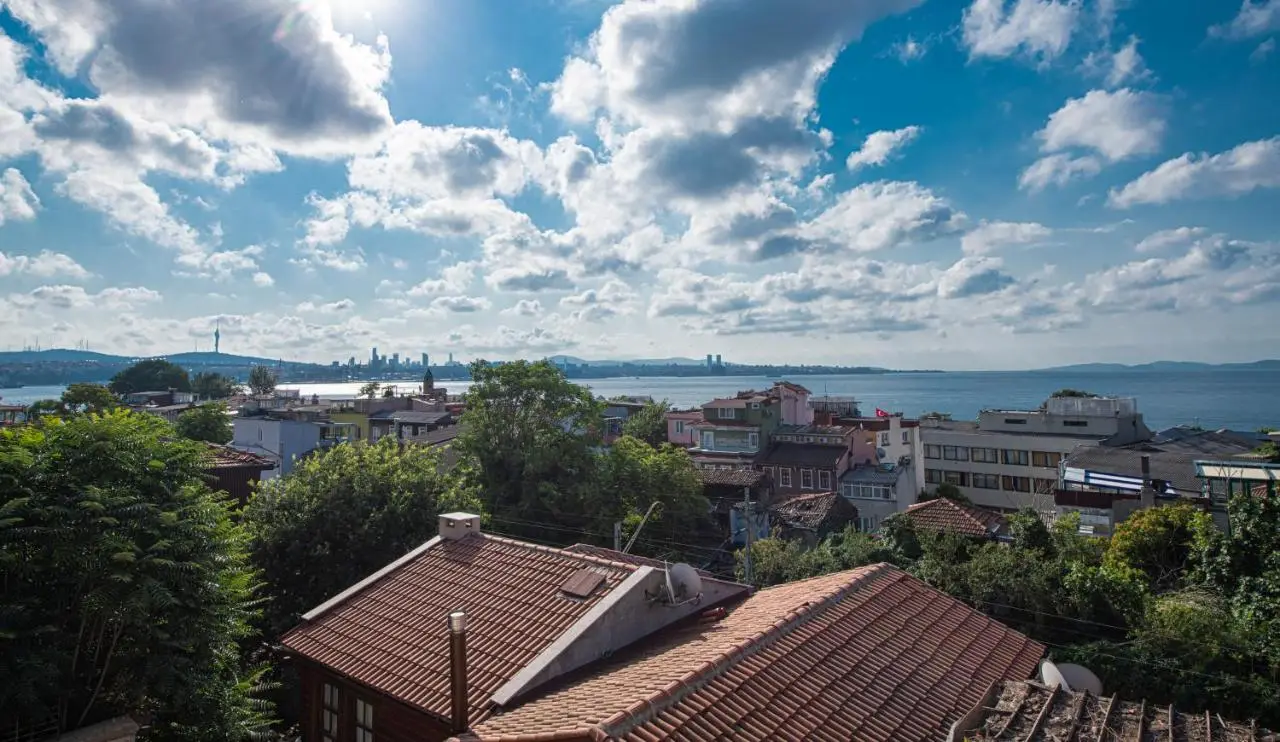 Kaftan Hotel
