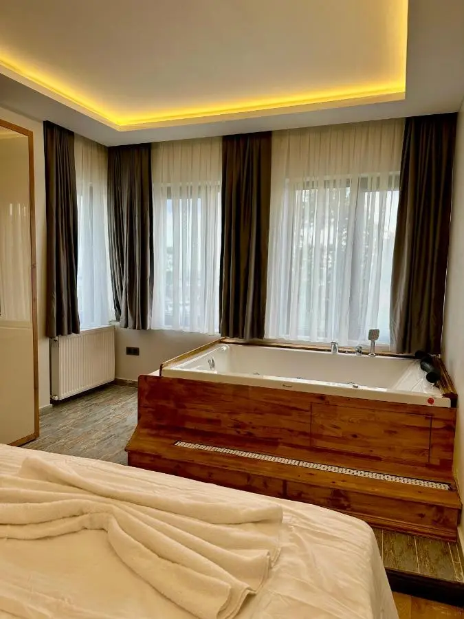 Newalla Hotel Old City