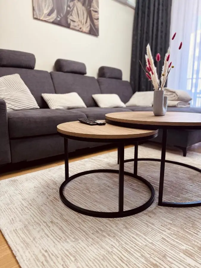Feel apartments