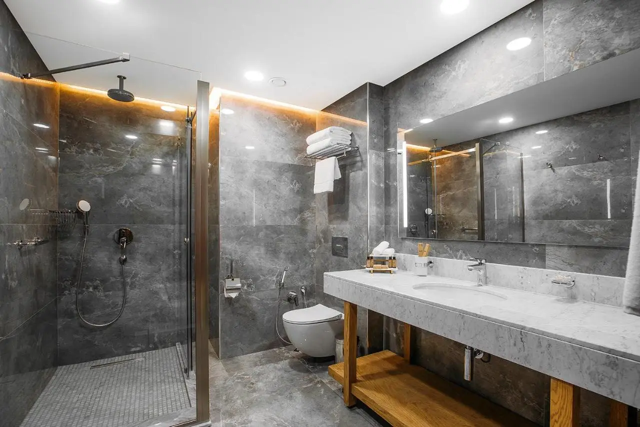 Marjan Plaza Hotel