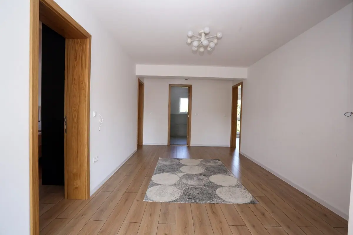 Spacious Modern House Ilidza