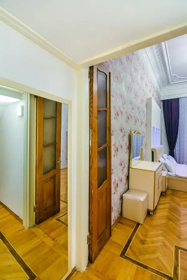 Hezi Aslanov house in CITY CENTRE