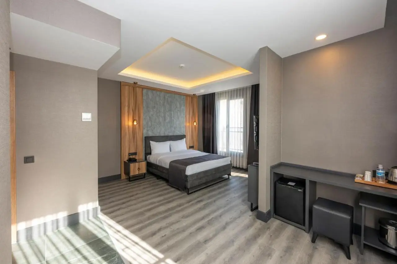 The Nirvanas Hotel