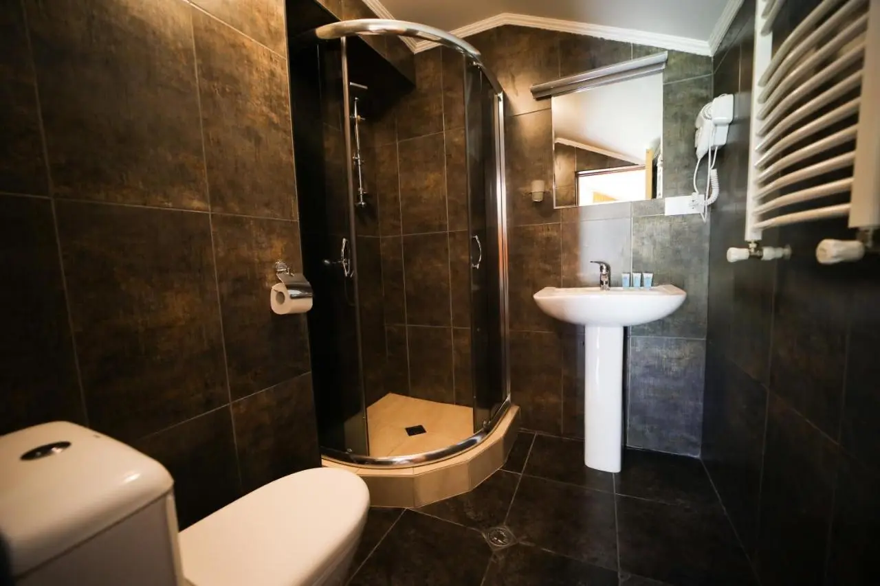 Alpenhaus Kazbegi Hotel & Restaurant