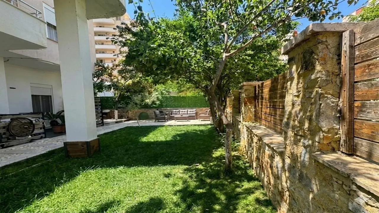 Green Villa 2