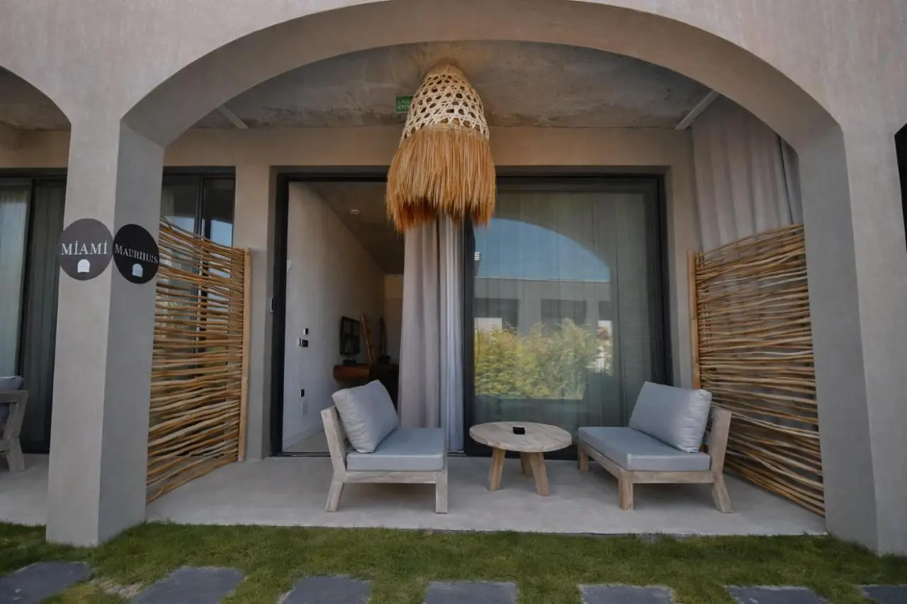 No908 Sunset HOTEL