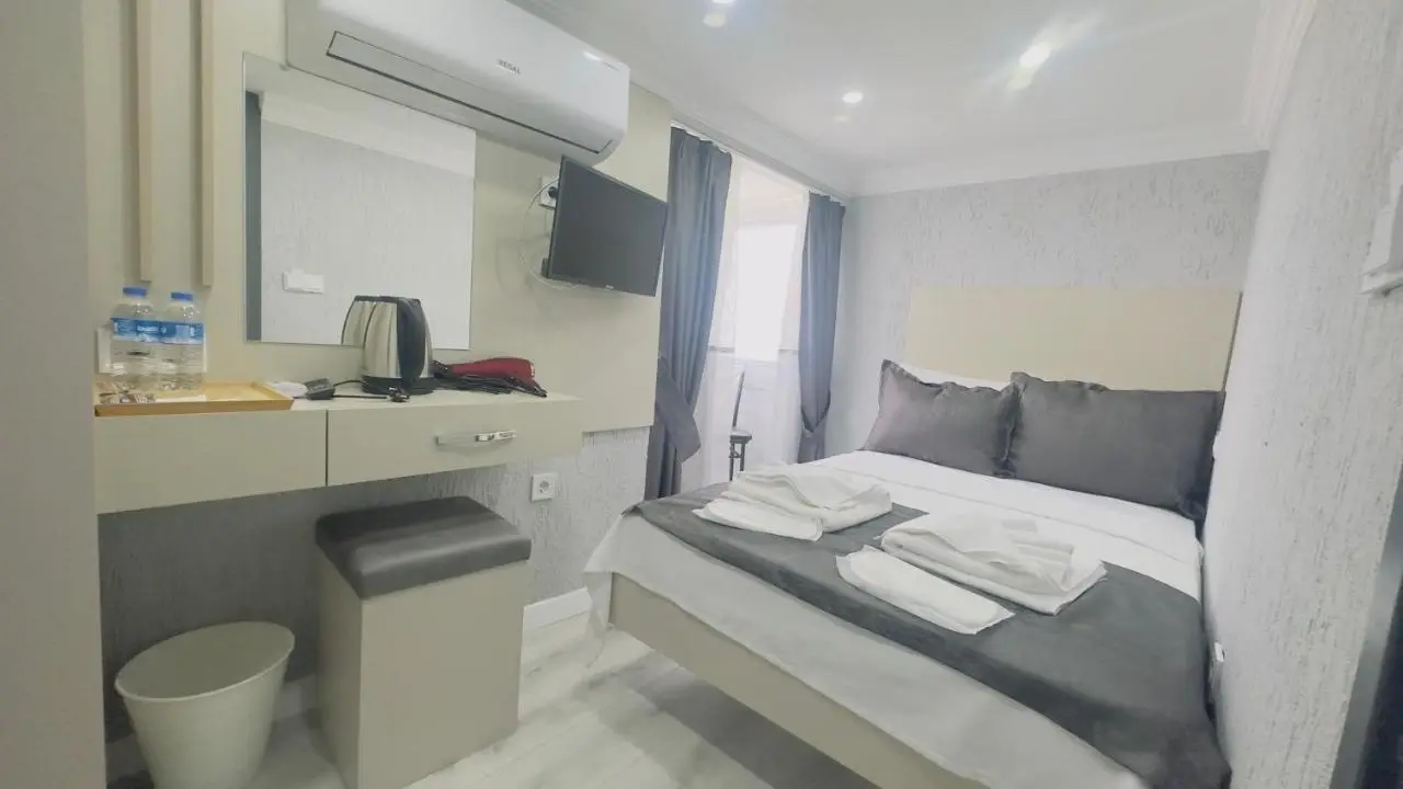 La Mer Old City Hotel