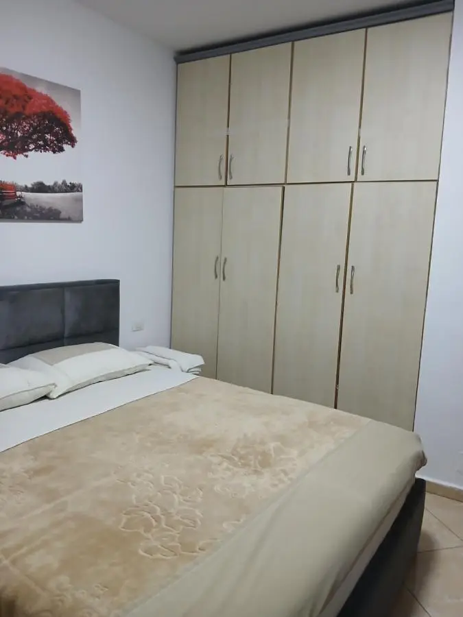 Apartament Astir