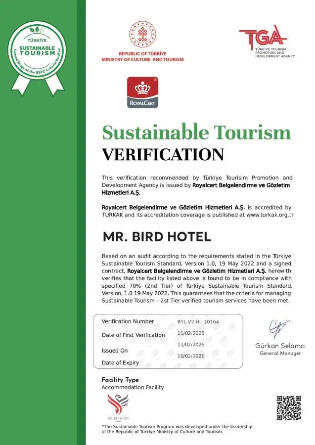 Mr. Bird Hotel