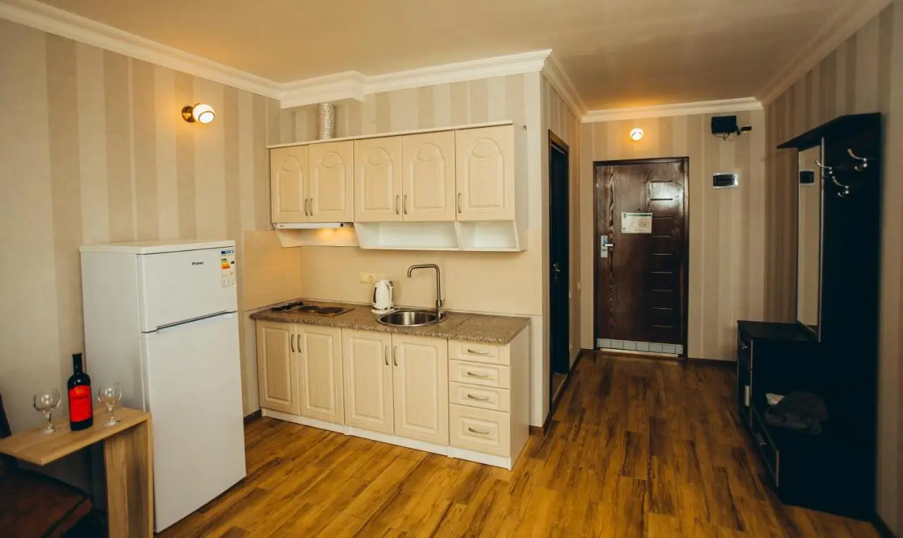 Sea Towers Suite