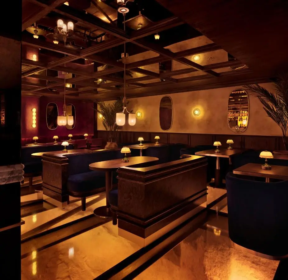 Shining Star Hotel
