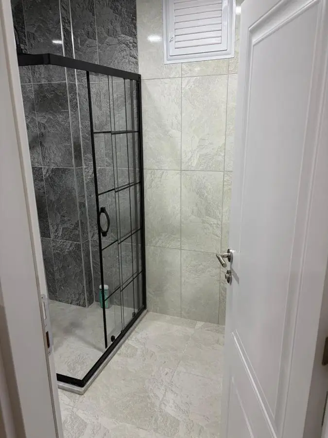 AdaSuites Spacious Family Apartment with Balcony 120 m2
