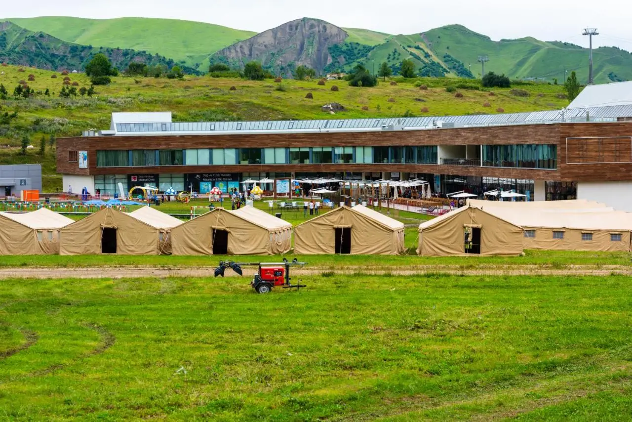 Zirve Hotel