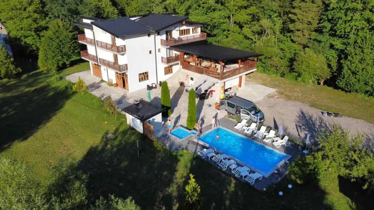 Villa Green Heaven