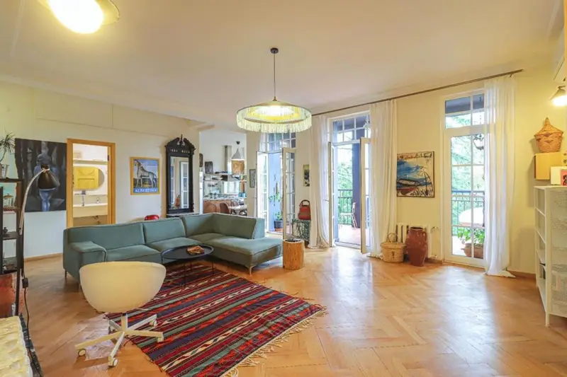 Artsy Apartment