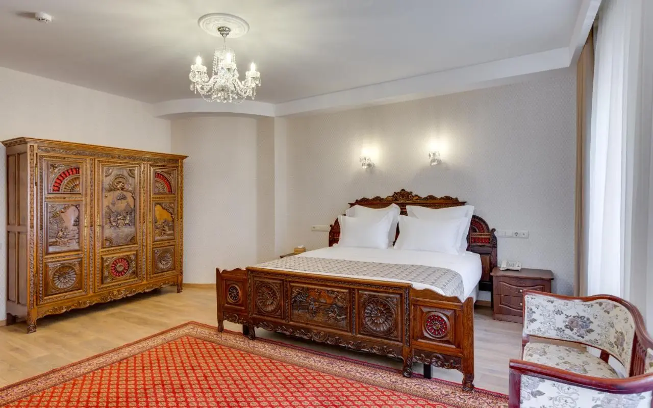 Mukhrantubani Boutique Hotel