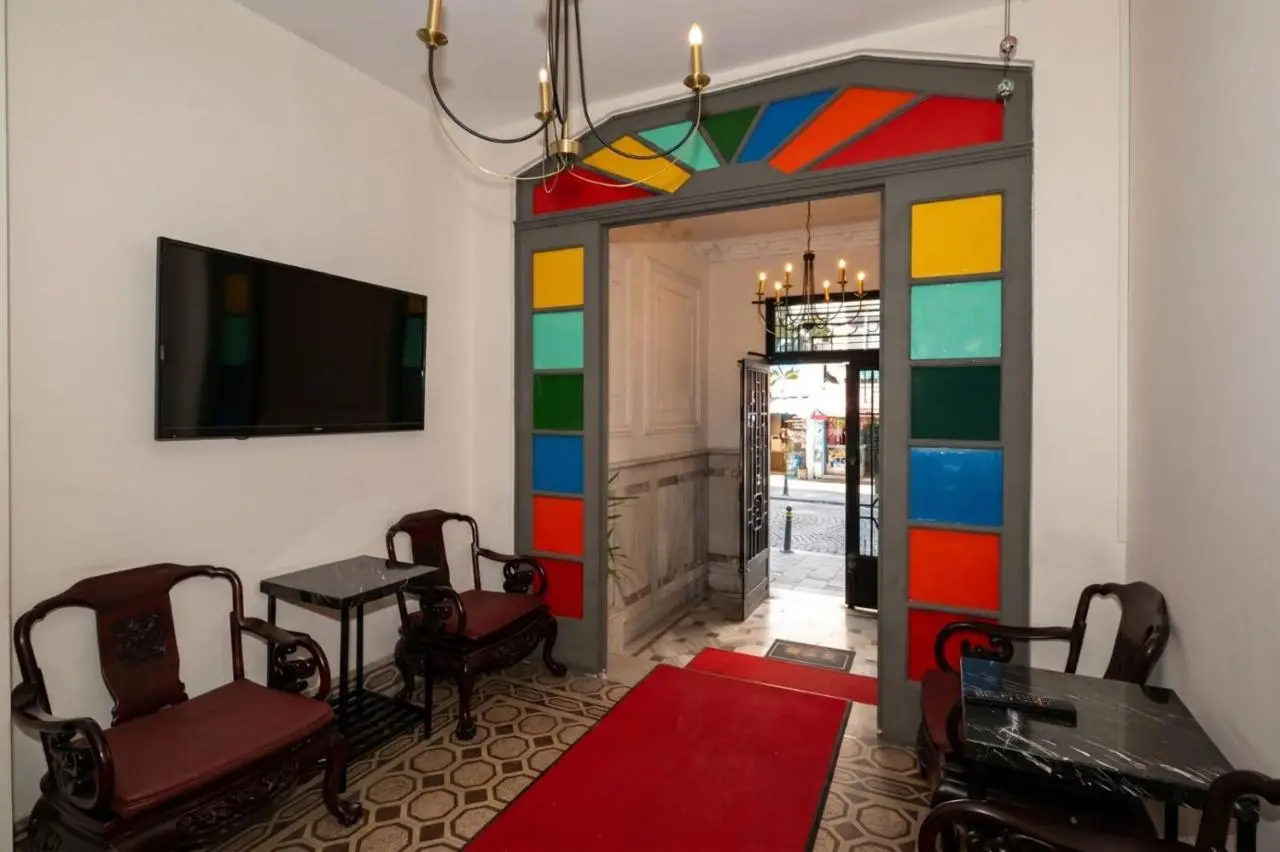 Monev Suites Hotel