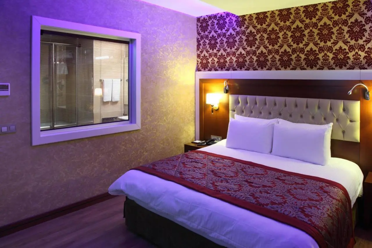 Hotel Senbayrak City