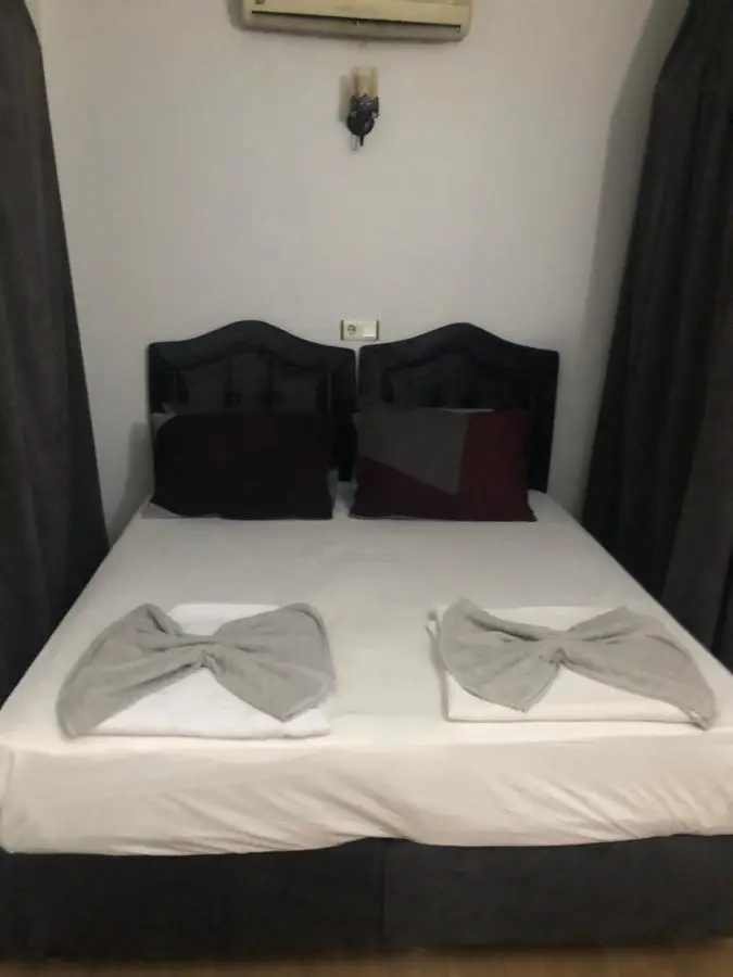 Reydel Hotel