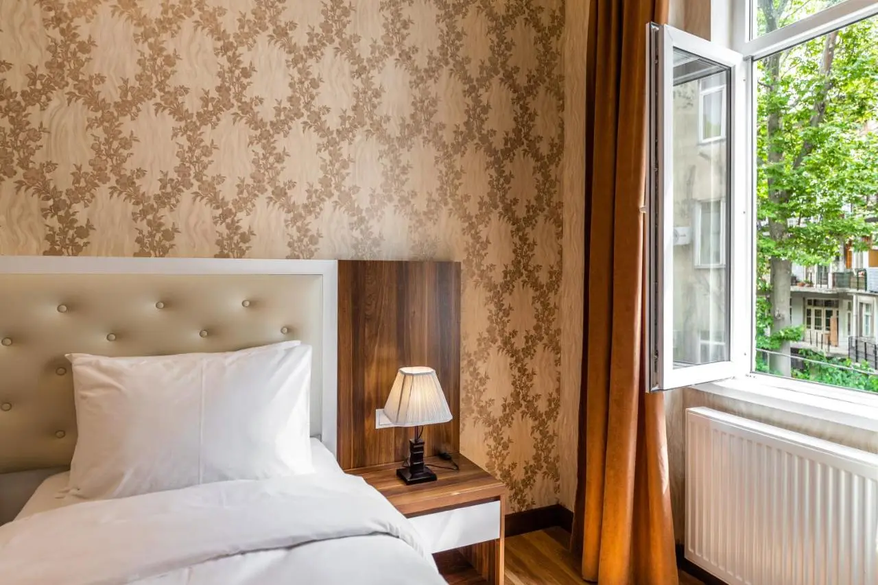 Ornament Hotel