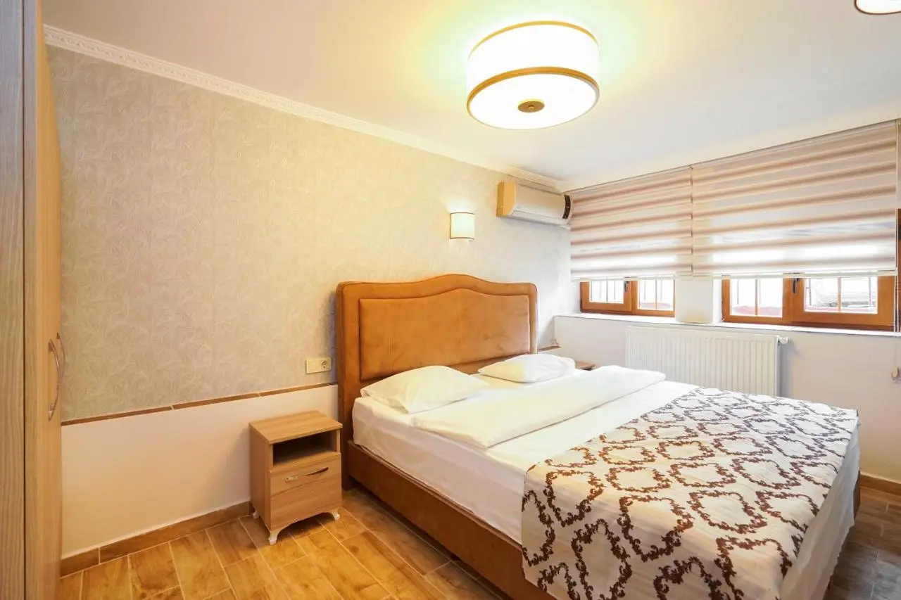 Authentic Apartments OldCity